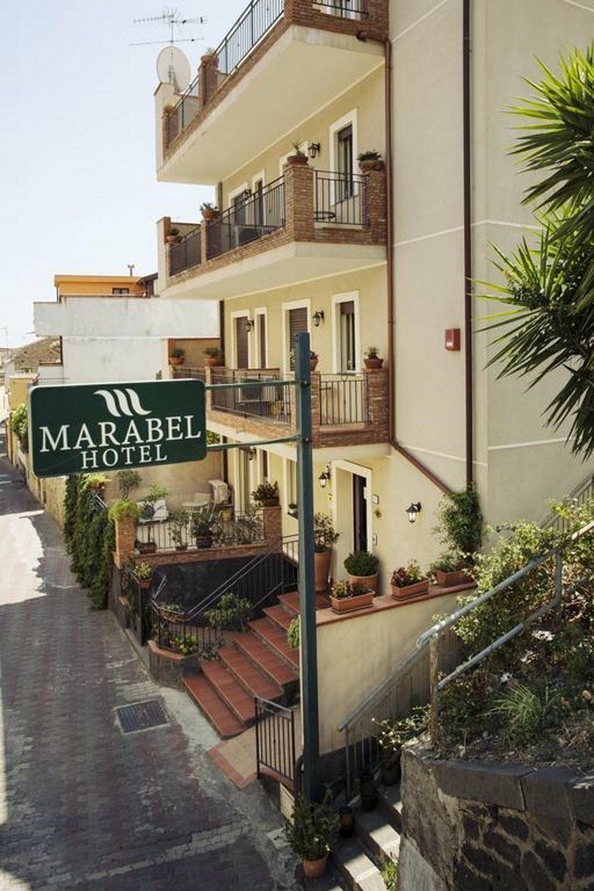 Hotel Marabel SantʼAlessio Siculo Exteriér fotografie